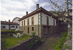 Casa Quinta I: Jardín y entrada